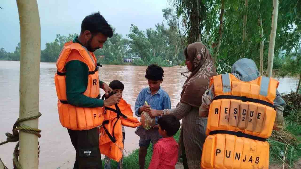 ریسکیو 1122 ہائی الرٹ